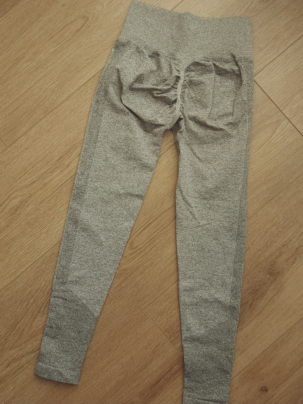 Scrunch-Butt High Waist Leggings